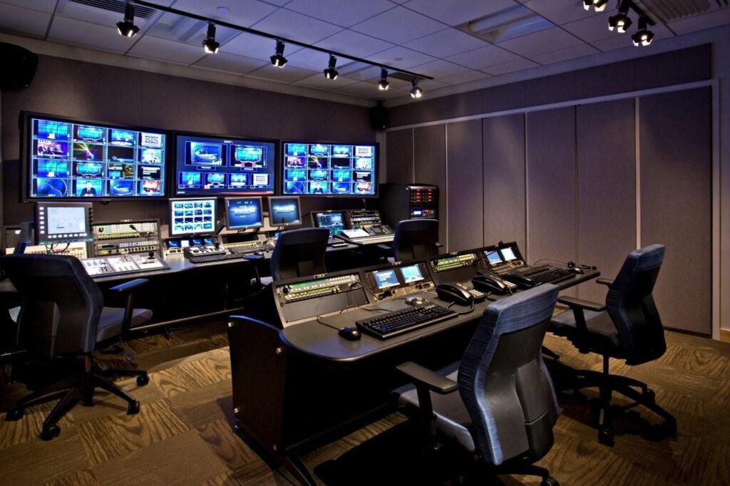 Enriching Experiences 10 Advantages of Audio Visual Equipment