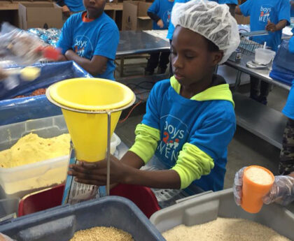 service opportunities for youth Des Moines IA